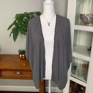 BRANDY MELVILLE Daisy Kimono